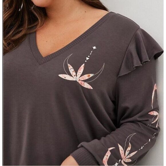 Torrid Womens Size 00 M/L Ruffle Sweatshirt Lightweight French Terry Lotus Grey - Picture 4 of 9